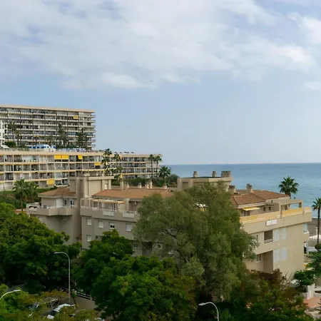 Penthouse Paradise Sea Views * Торремолинос